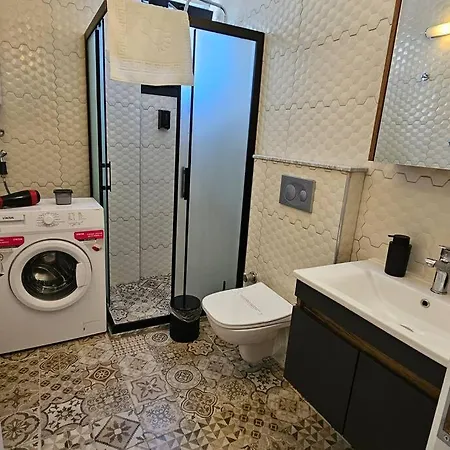 Riverside Suits- 1 Ile Evinizde Gibi * Φετιγιέ